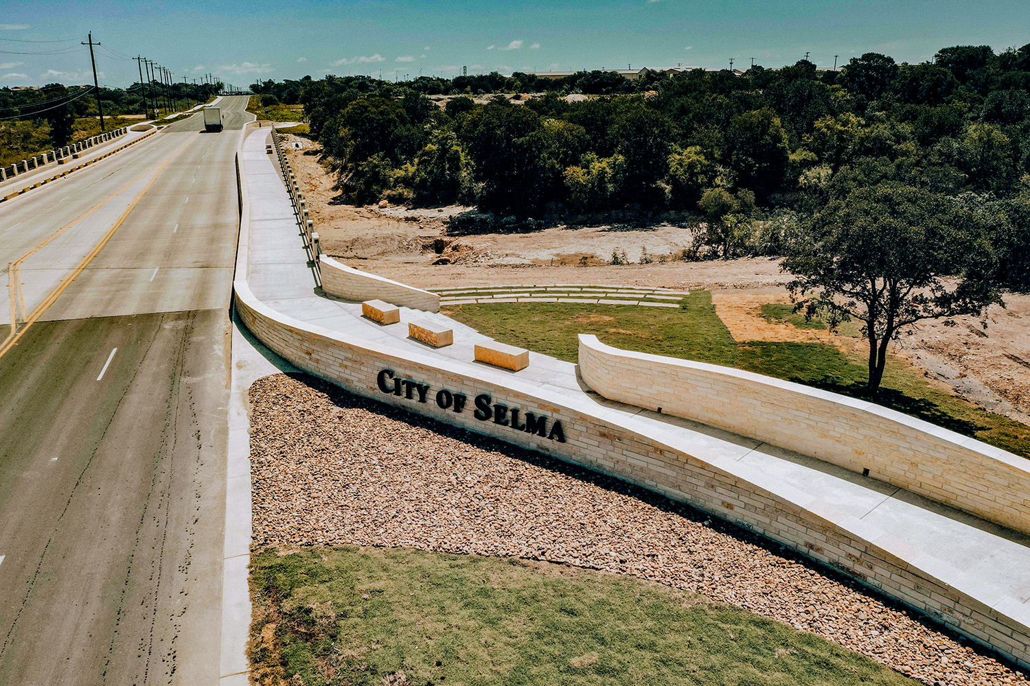 Aerial view of Lookout Road Bridge