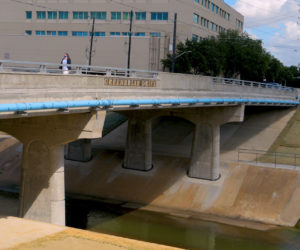 sideview of GREENBRIAR-BRIDGE
