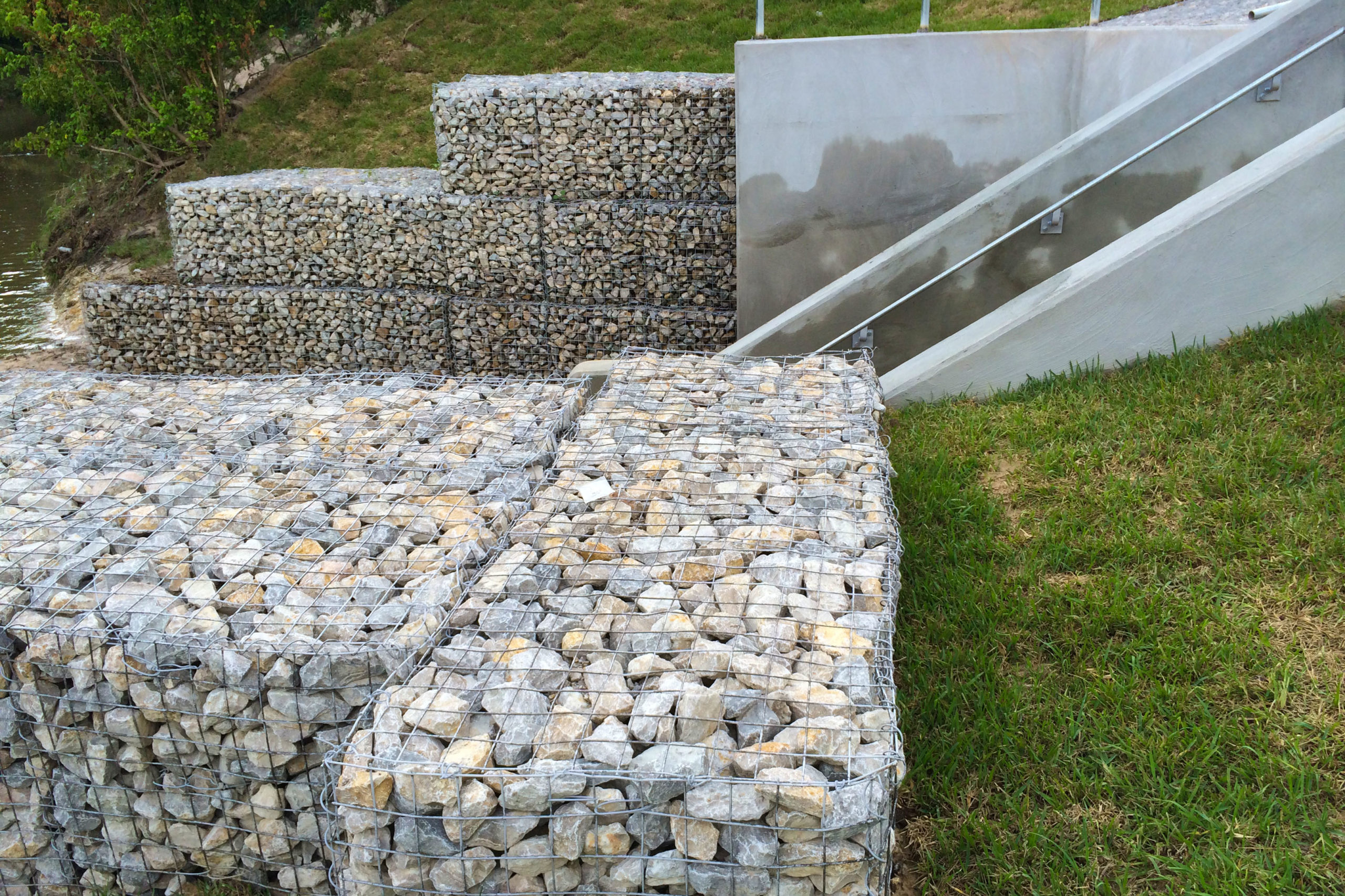 Gabion wall at Mercer Park Drainage Improvements