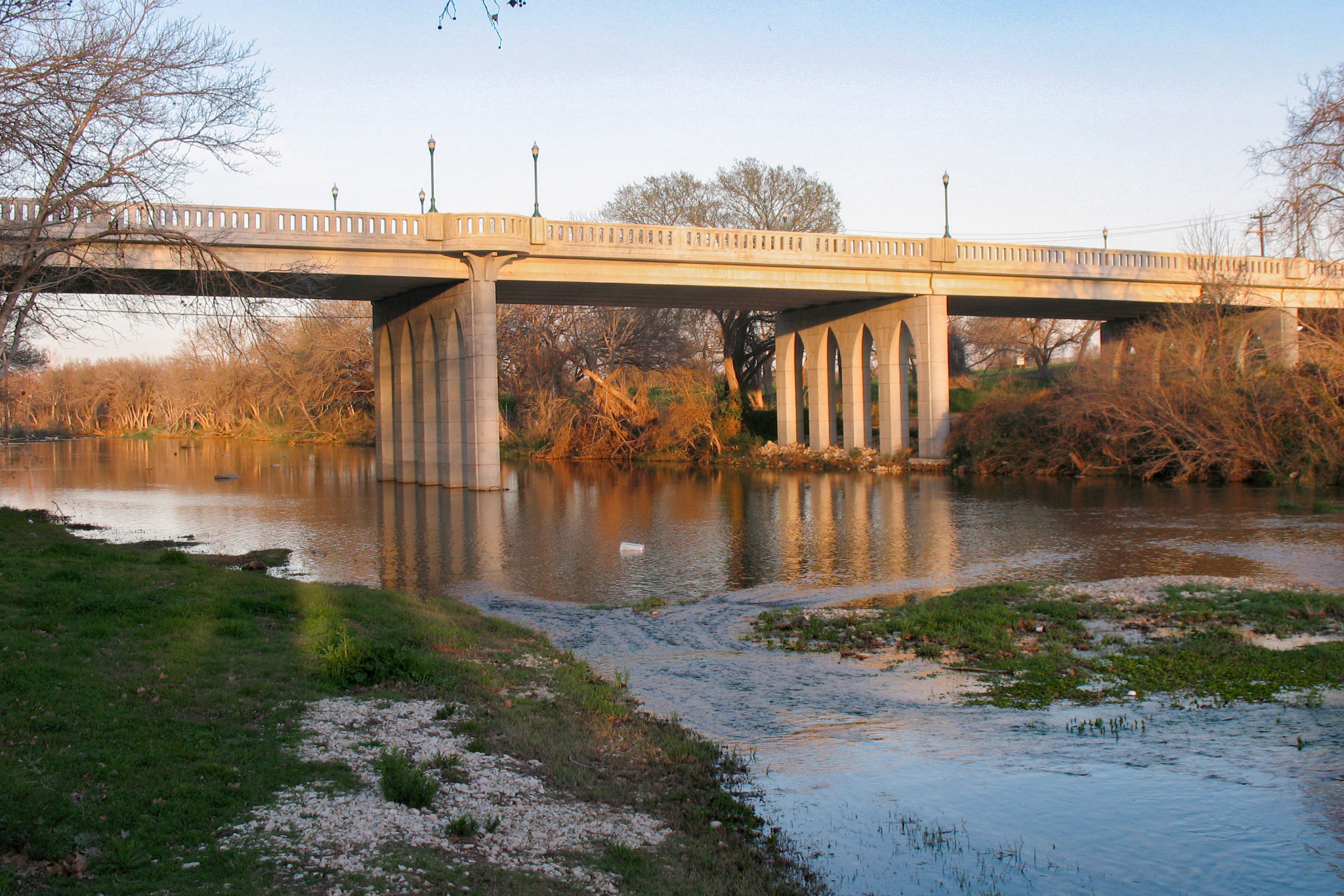 View from river bank College Street Bridge at the San Gabriel River