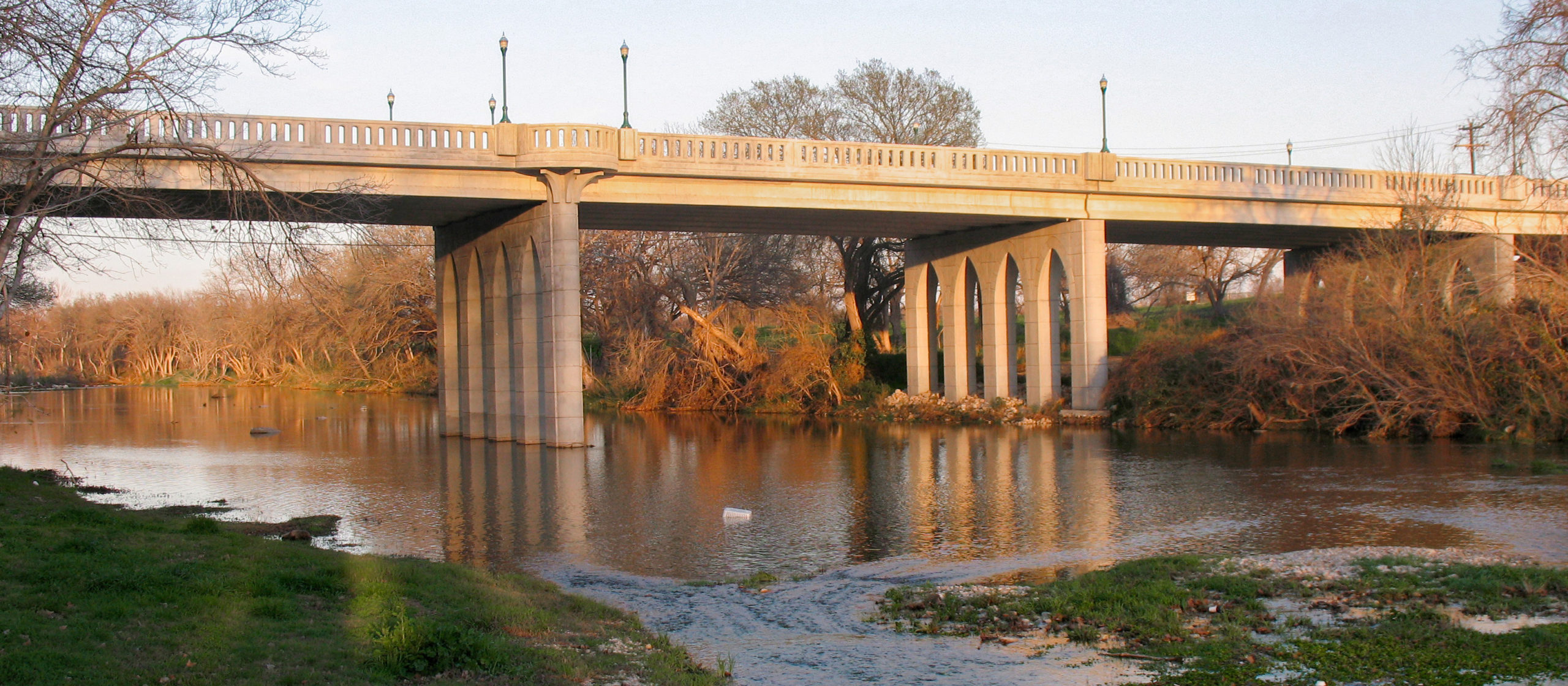 College Street Bridge at the San Gabriel River