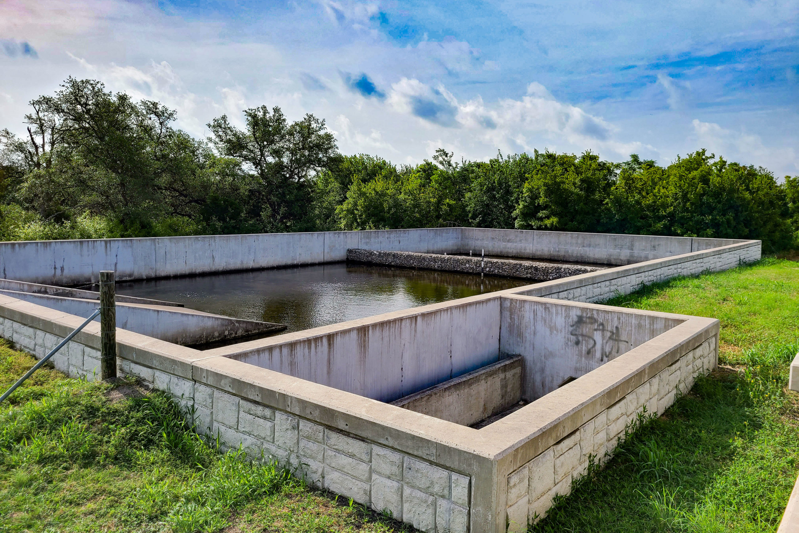 Drainage structure