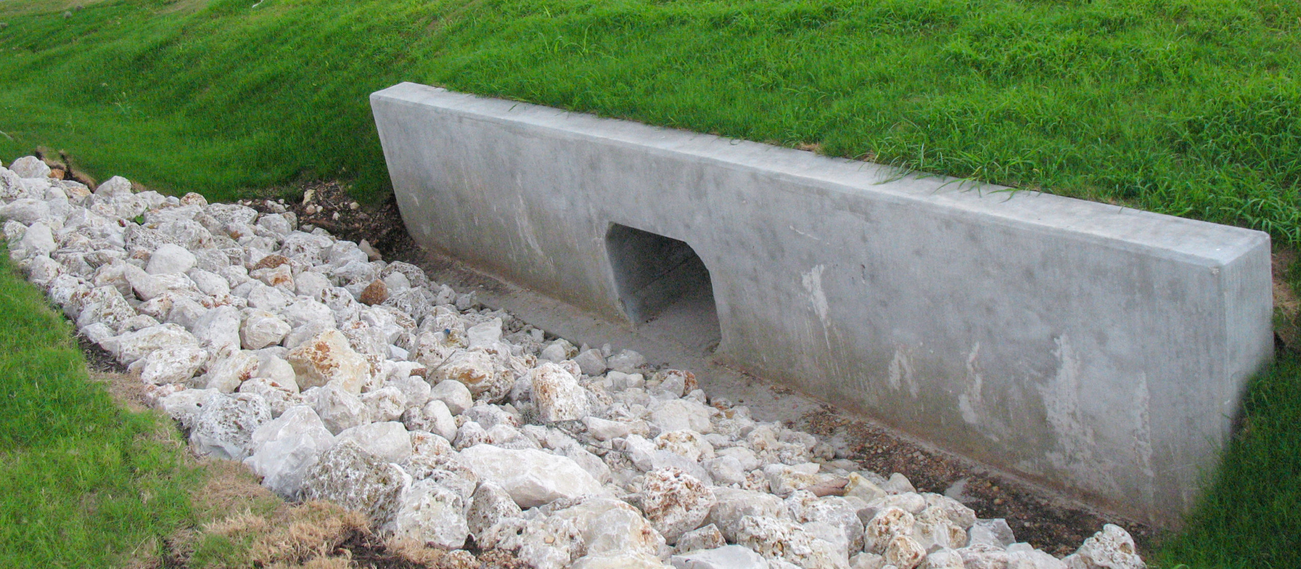Drainage structure